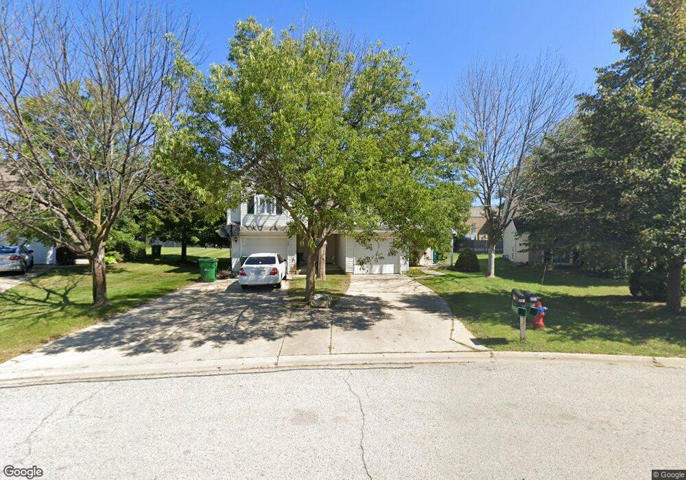 990 Crestville Ct unit 96, Gurnee, IL 60031 - photo 1