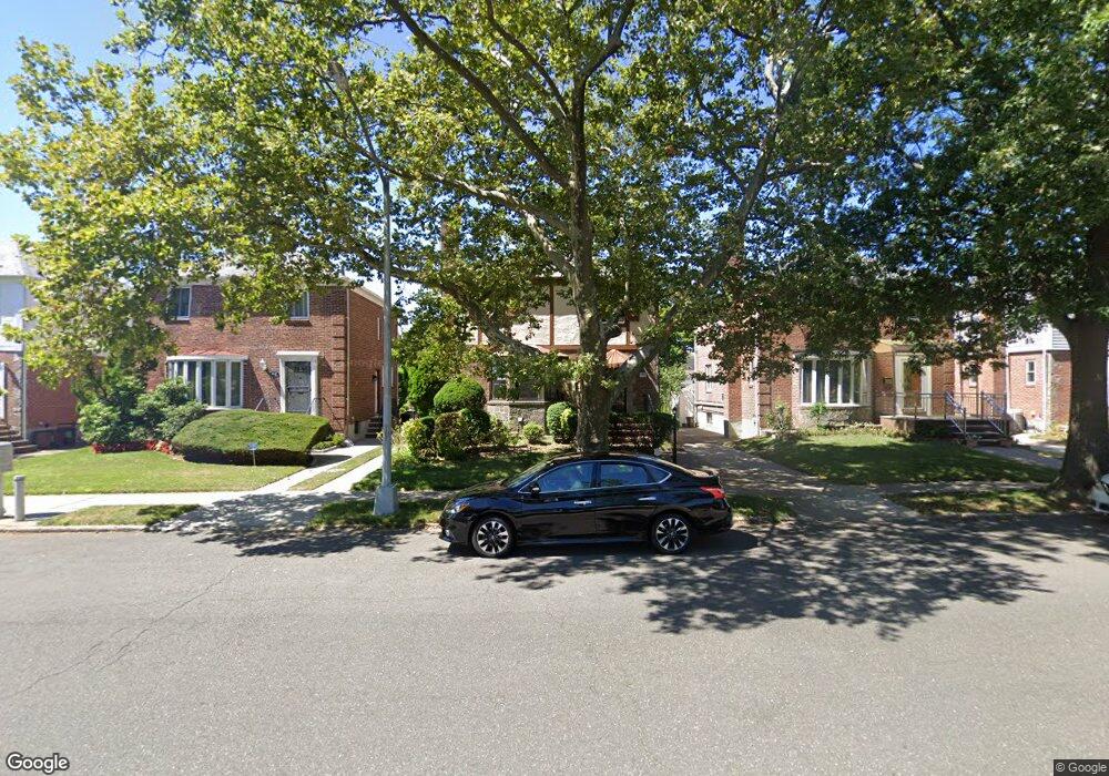 8028 193rd St, Hollis, NY 11423 - photo 1