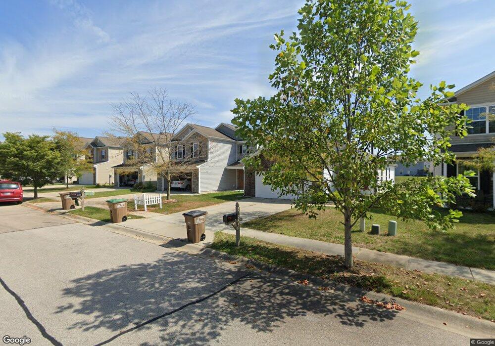 2413 Shadow Bend Dr, Columbus, IN 47201 - photo 1