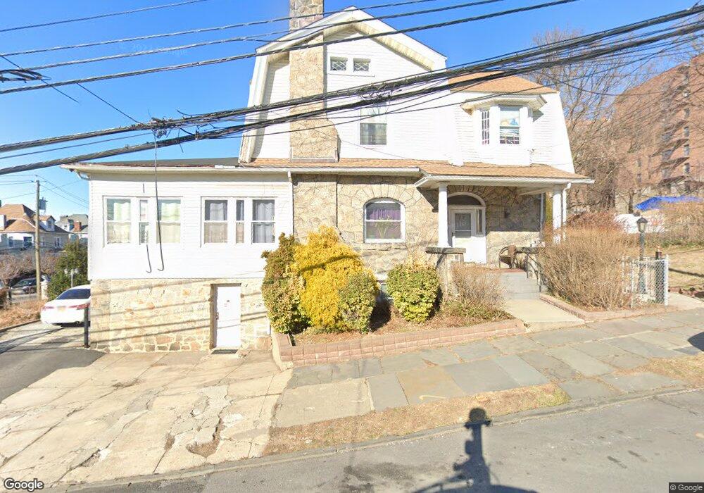 2 Lamartine Terrace unit GRD F, Yonkers, NY 10701 - photo 1