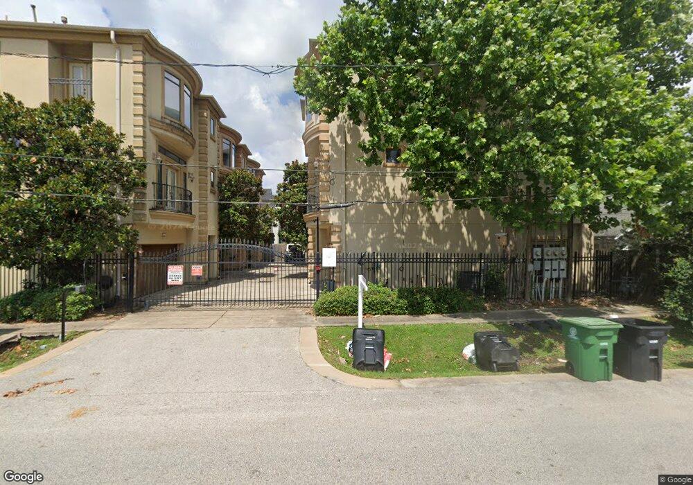 1608 Bonner St unit B, Houston, TX 77007 - photo 1