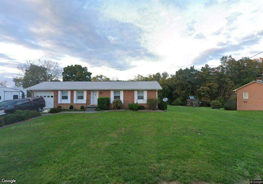 118 Whitfield Cir, Stephens City, VA 22655 - photo 1