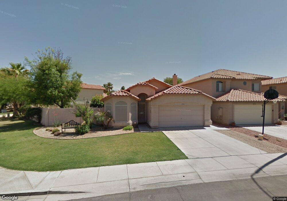 3381 W Golden Ln, Chandler, AZ 85226 - photo 1