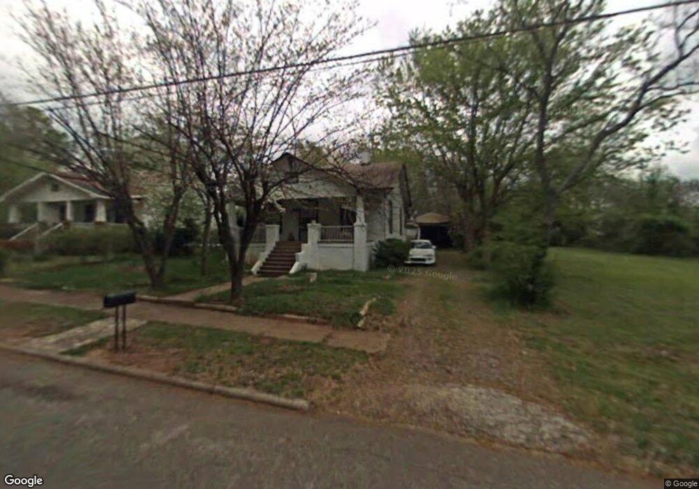 1121 Caldwell St, Statesville, NC 28677 - photo 1