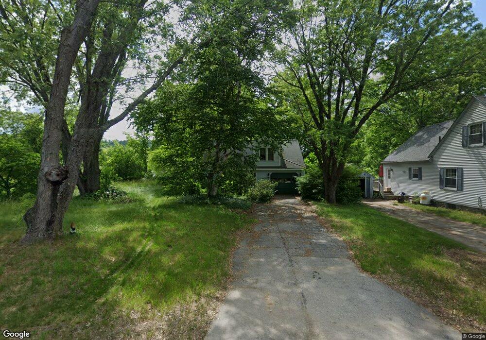 24 Cressey St, Henniker, NH 03242 - photo 1