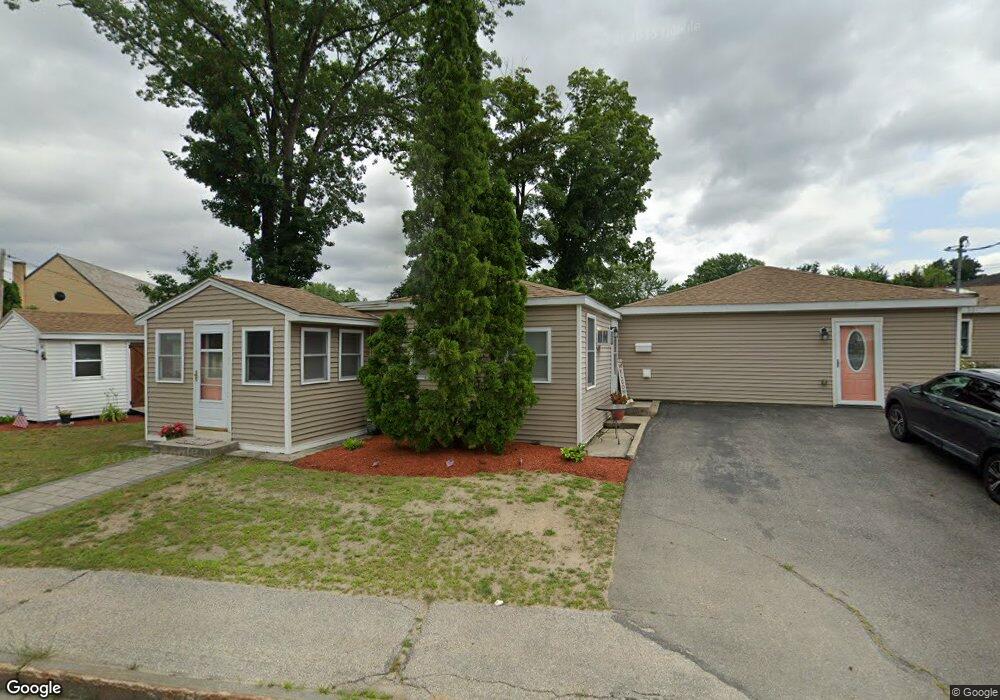 5 Chase St, Hudson, NH 03051 - photo 1