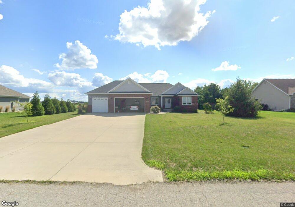 16775 Fox Ridge Dr, Effingham, IL 62401 - photo 1