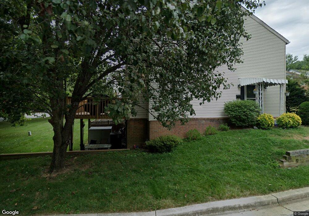 15835 Millbrook Ln, Laurel, MD 20707 - photo 1