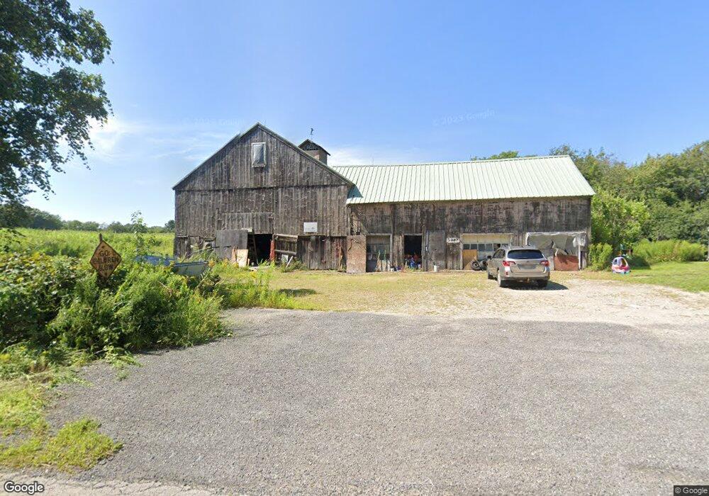 96 Eight Lots Rd, Sutton, MA 01590 - photo 1