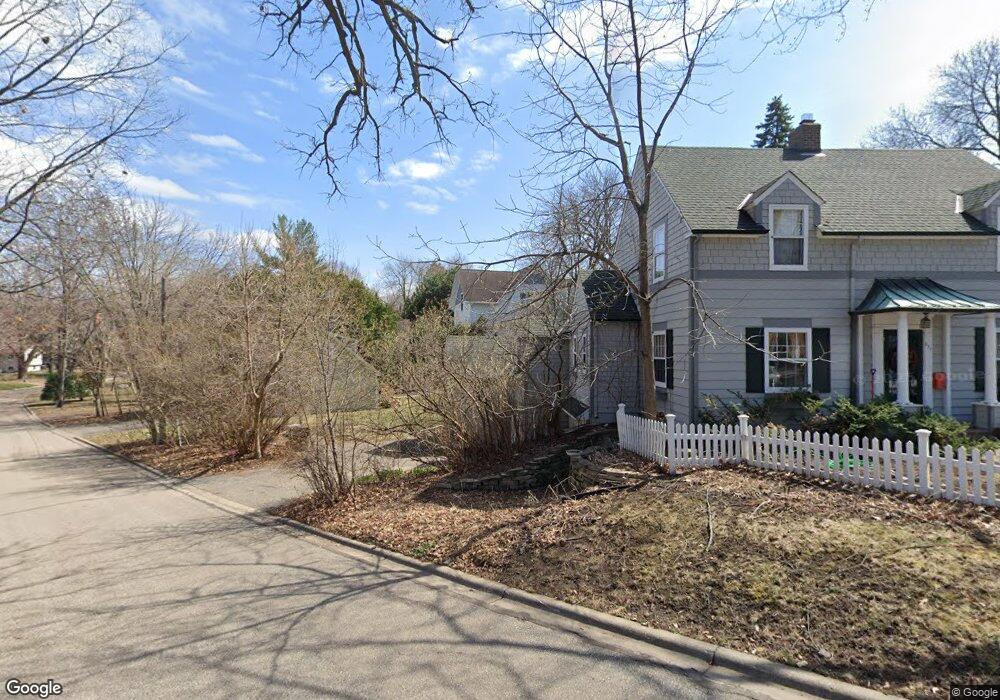 271 W Lake St, Excelsior, MN 55331 - photo 1