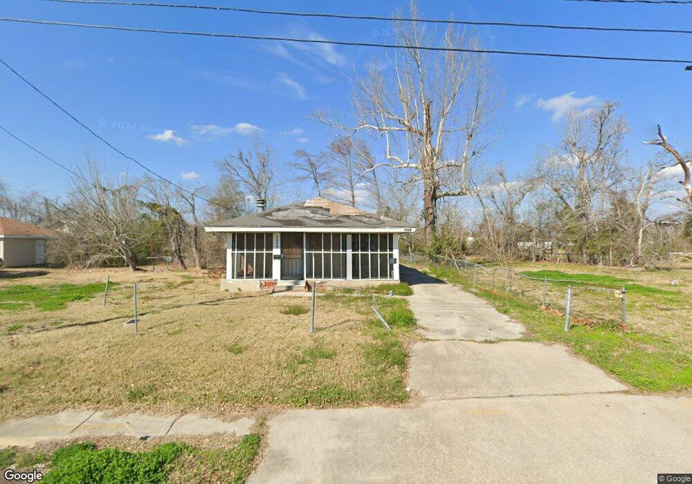 2131 Knapp St, Lake Charles, LA 70601 - photo 1