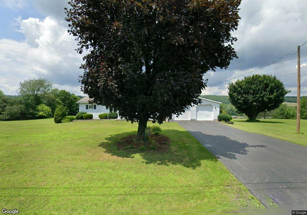 135 Mill Dr, Tamaqua, PA 18252 - photo 1