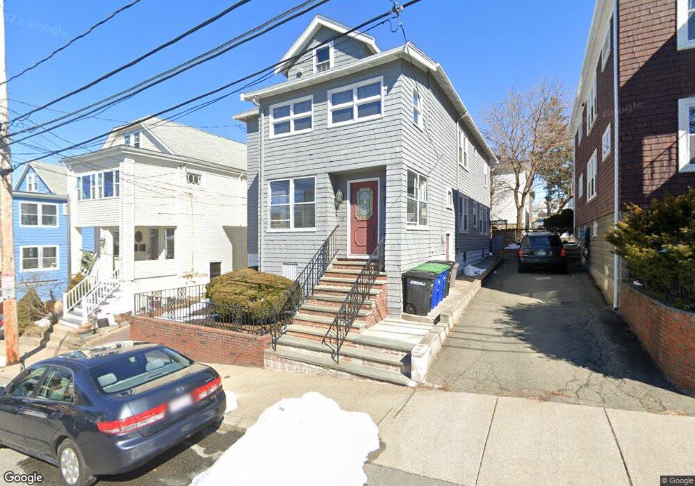 17 Sterling St unit 17, Somerville, MA 02144 - photo 1