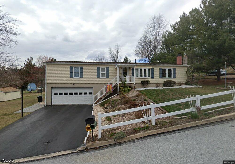 799 Maplewood Ave, Mohnton, PA 19540 - photo 1