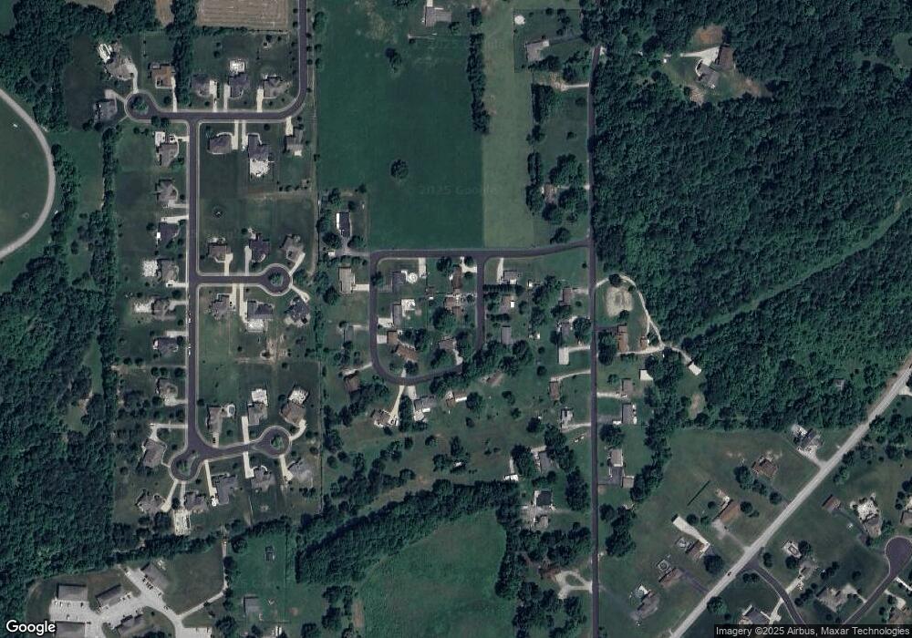 202 Sheri Dr, Georgetown, IN 47122 - photo 1