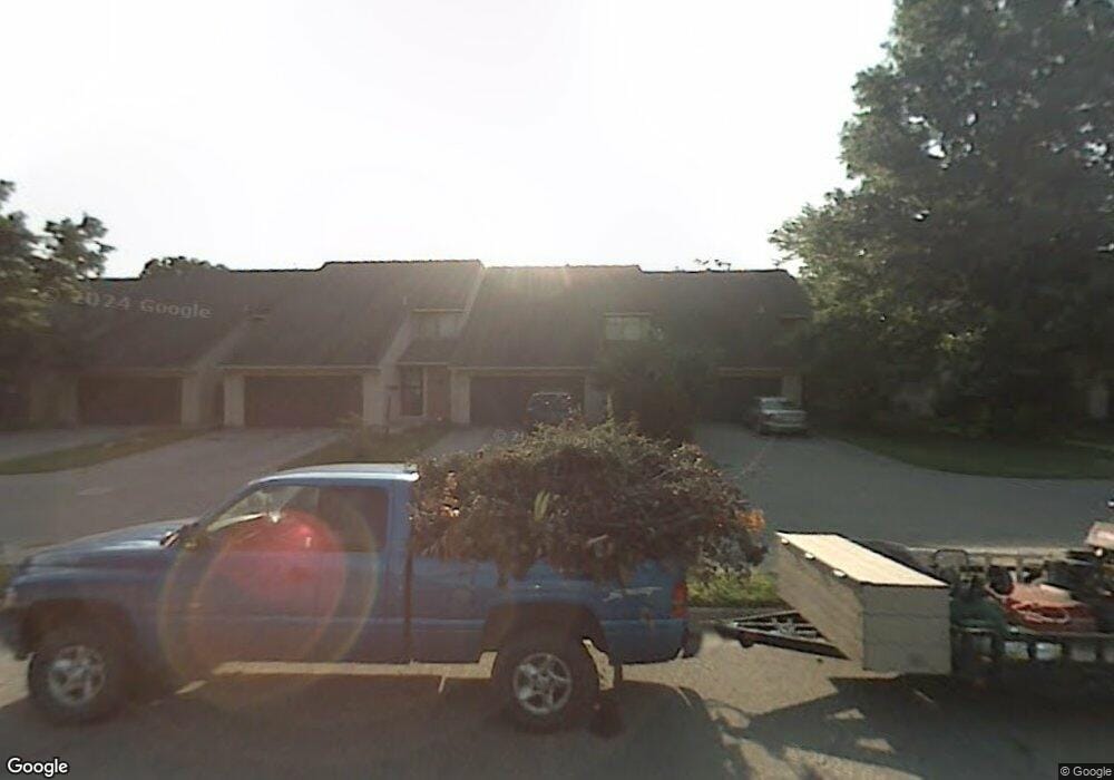 3122 SW Randolph Ave, Topeka, KS 66611 - photo 1