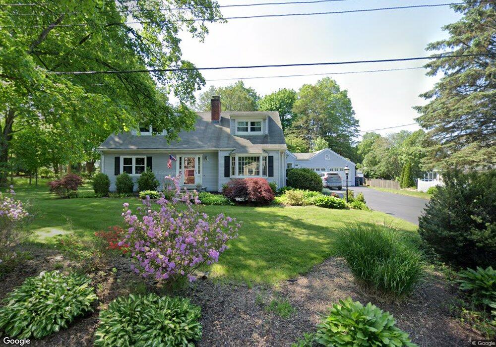 2 Willowbrook Rd, Trumbull, CT 06611 - photo 1