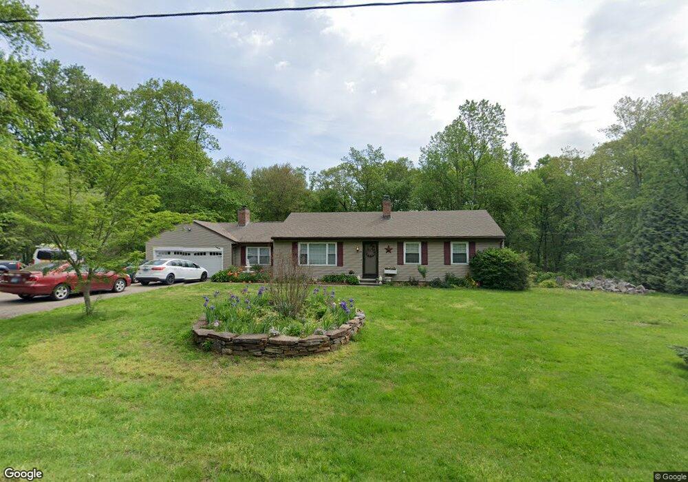 33 Great Neck Rd, Trumbull, CT 06611 - photo 1