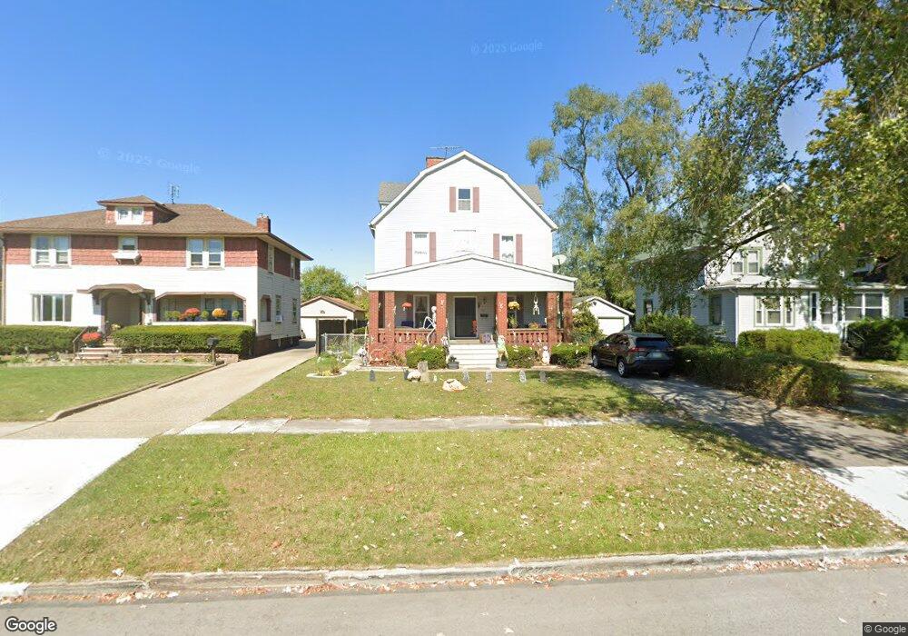1933 E 32nd St, Lorain, OH 44055 - photo 1