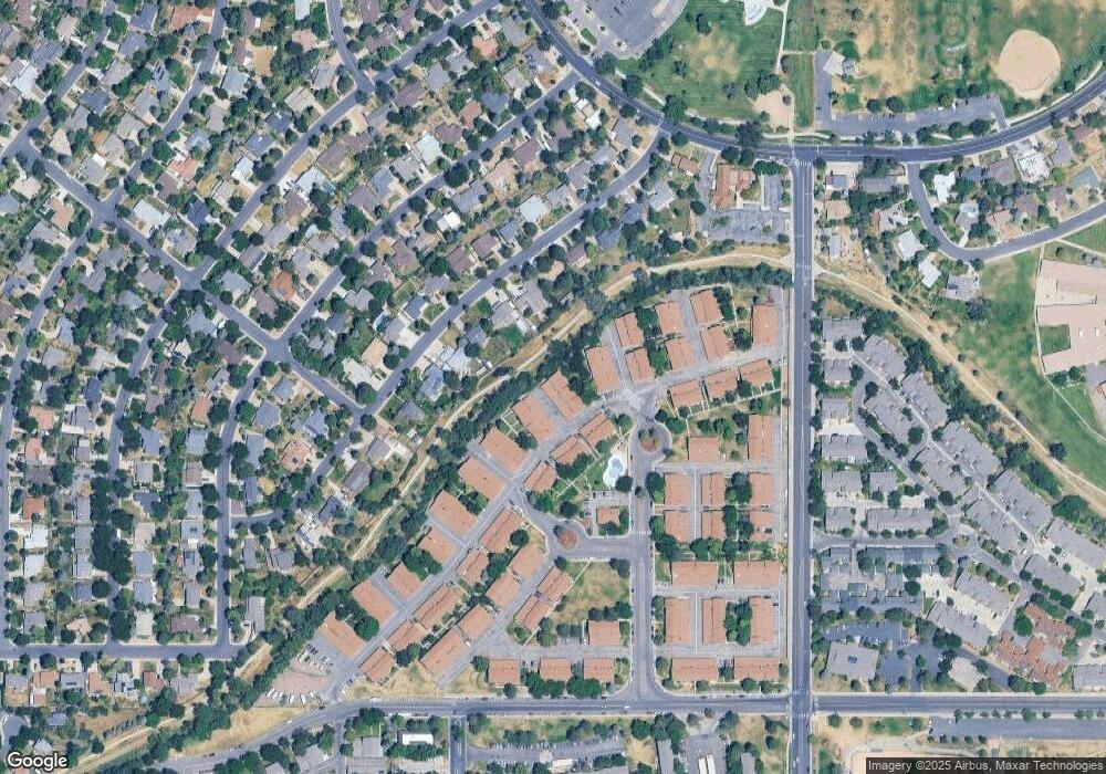 11913 E Canal Dr, Aurora, CO 80011 - photo 1