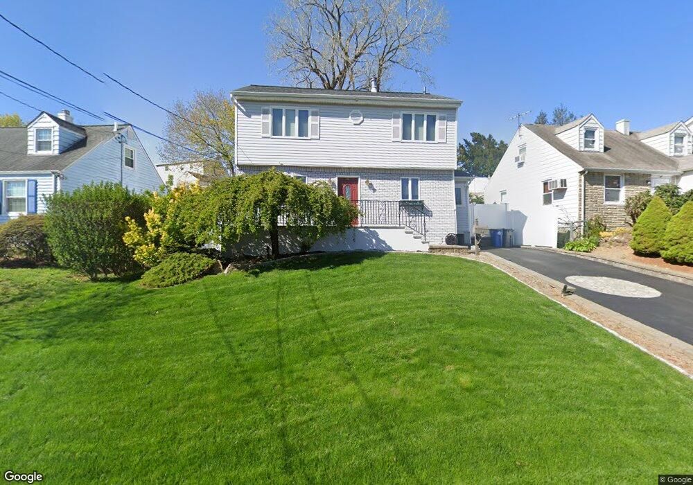 41 Remsen Cir, Yonkers, NY 10710 - photo 1