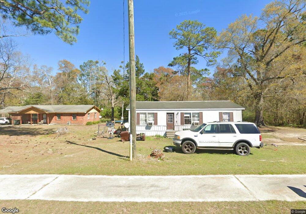 412 N Second St, Stillmore, GA 30464 - photo 1