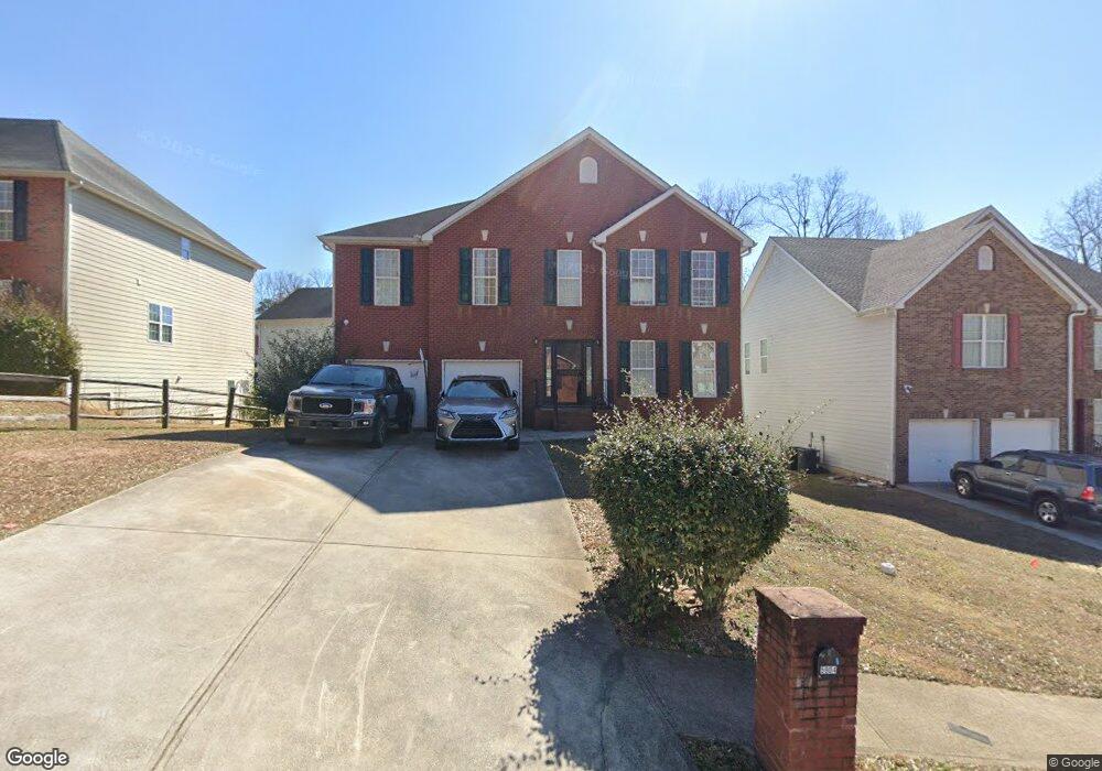 5904 Fairington Farms Ln, Lithonia, GA 30038 - photo 1