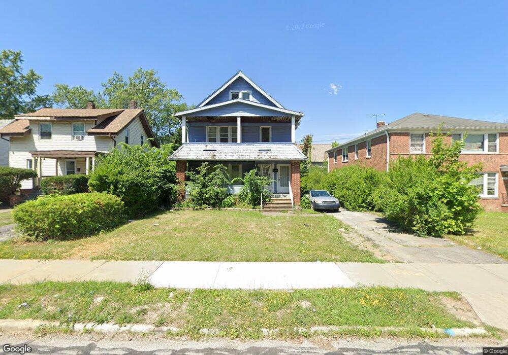 1748 S Taylor Rd, Cleveland Heights, OH 44118 - photo 1