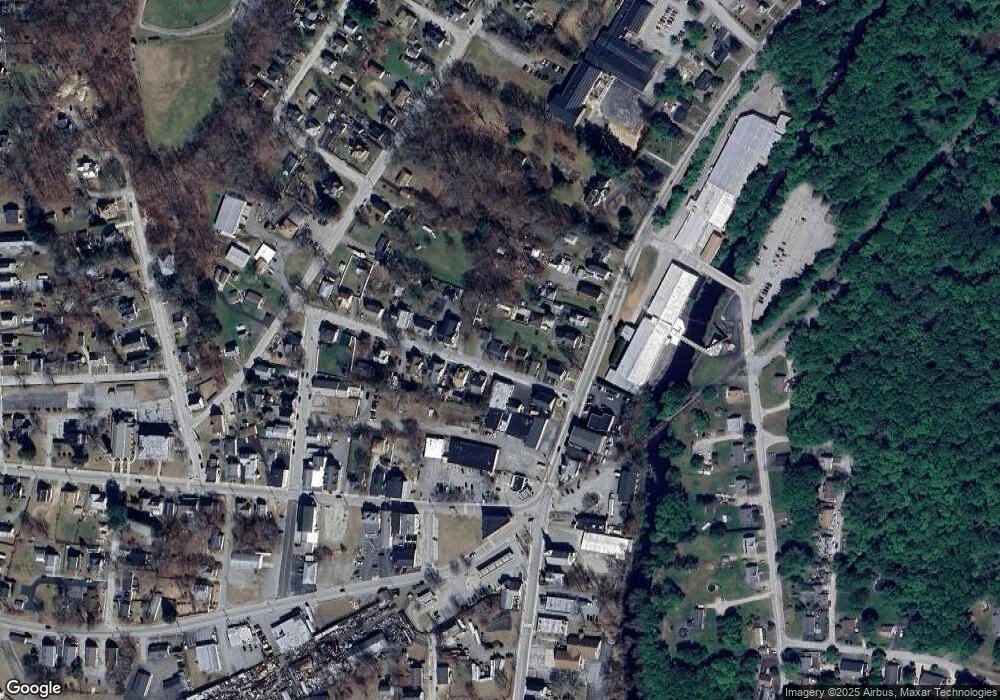 16 Linnell St, Moosup, CT 06354 - photo 1