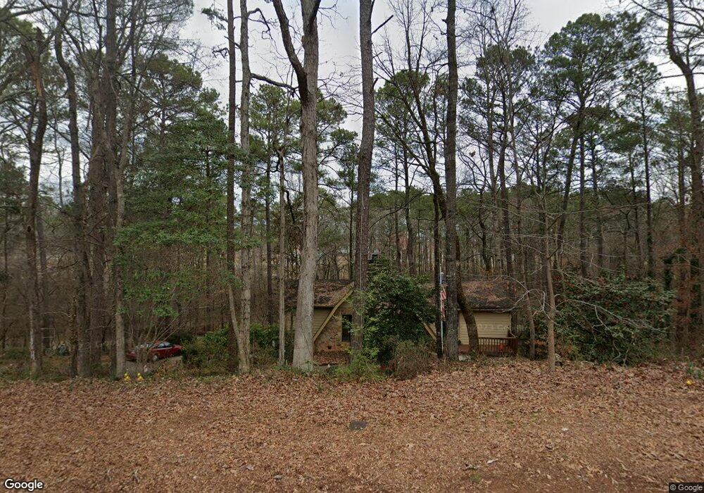 846 E Riverbend Dr SW, Lilburn, GA 30047 - photo 1