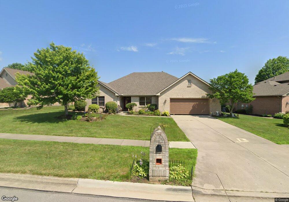 337 Shadowood Dr, Vandalia, OH 45377 - photo 1