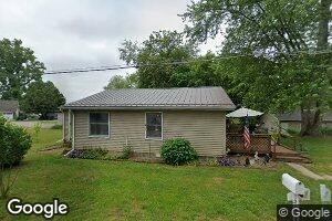 206 Fairview Dr, Walkerton, IN 46574