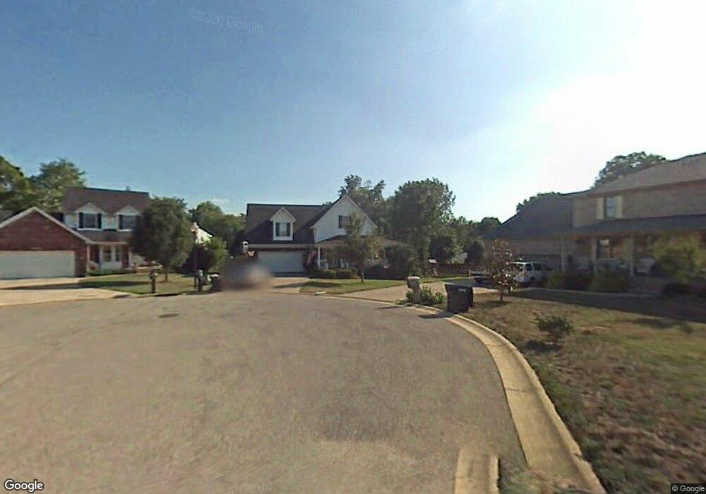 8700 Rambo Ct, Louisville, KY 40228 - photo 1