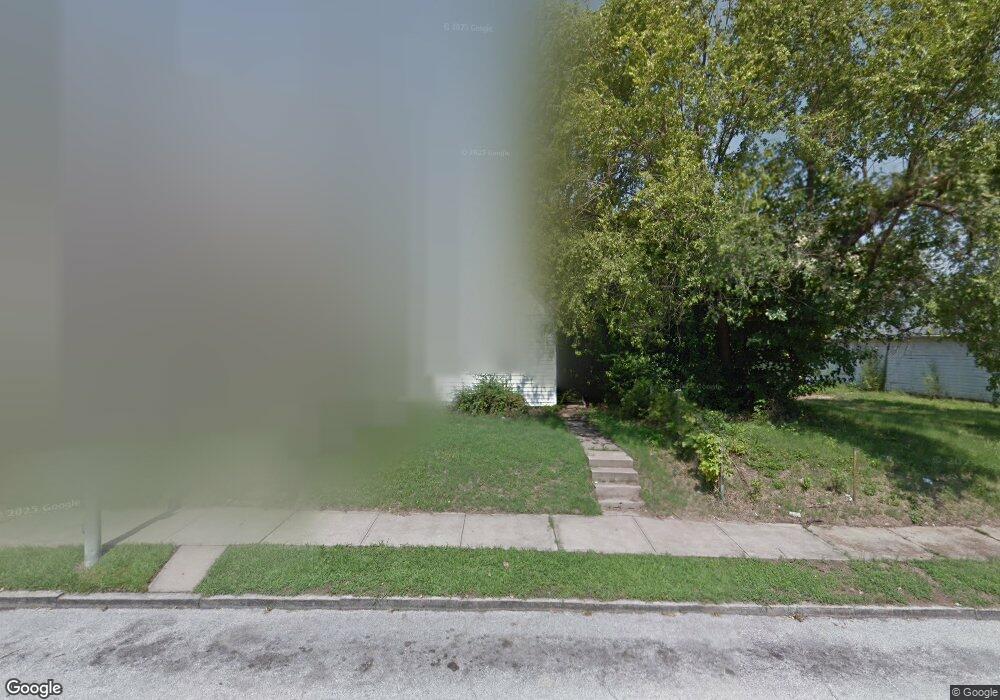 4425 Bessie Ave, Saint Louis, MO 63115 - photo 1