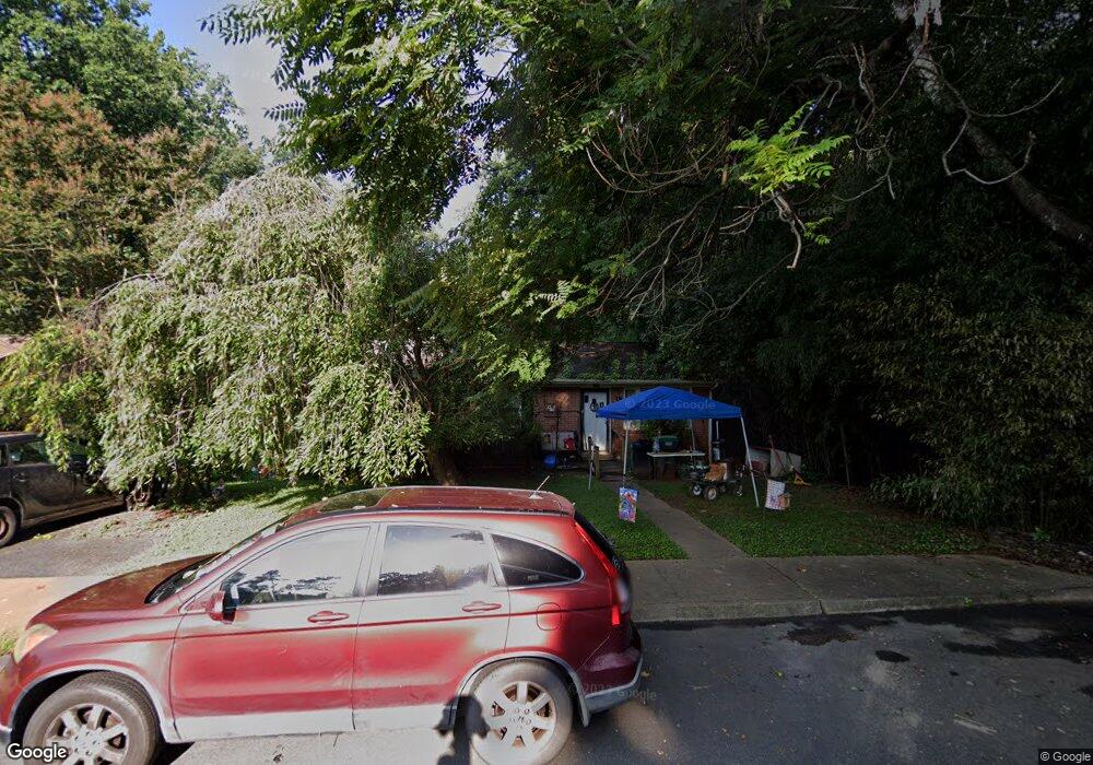 1209 Lili Ln, Charlottesville, VA 22901 - photo 1