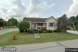 824 Beach St, Sebewaing, MI 48759