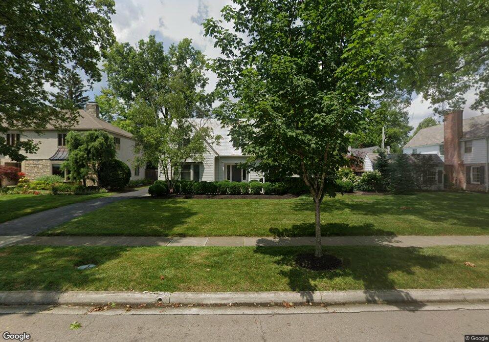 2676 Brentwood Rd, Columbus, OH 43209 - photo 1