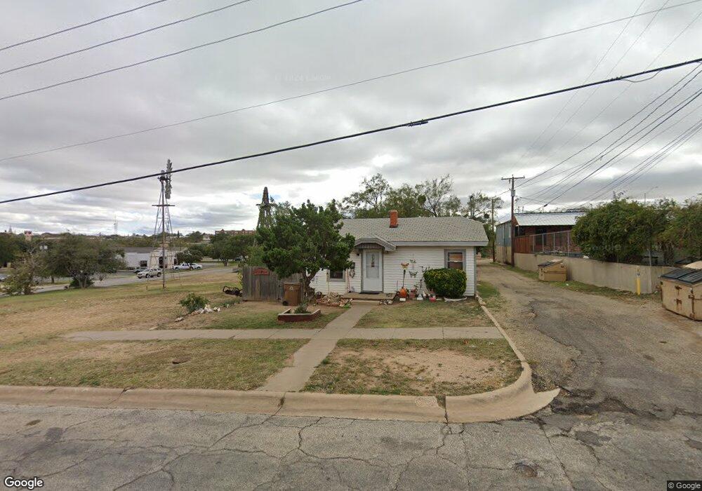 205 W 6th St, Big Spring, TX 79720 - photo 1