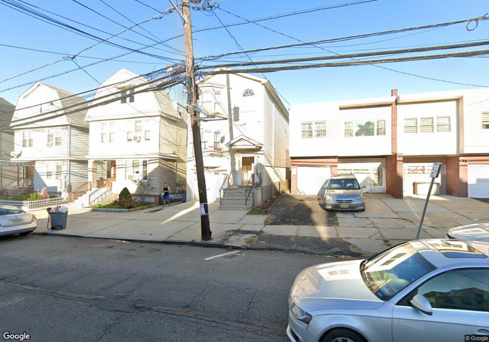 332 Danforth Ave unit 2, Jersey City, NJ 07305 - photo 1