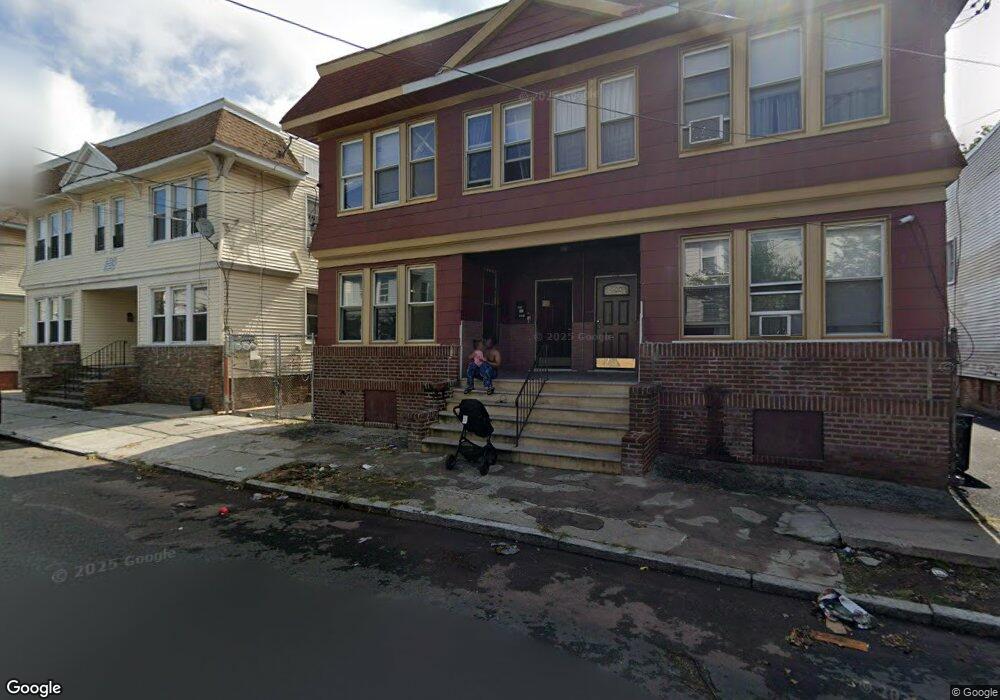 140 Huntington Terrace unit 142, Newark, NJ 07112 - photo 1