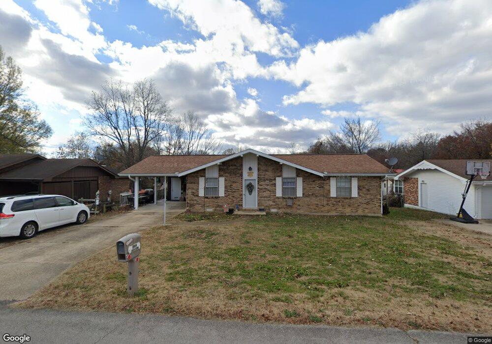 2819 Bedoll Ave, Poplar Bluff, MO 63901 - photo 1