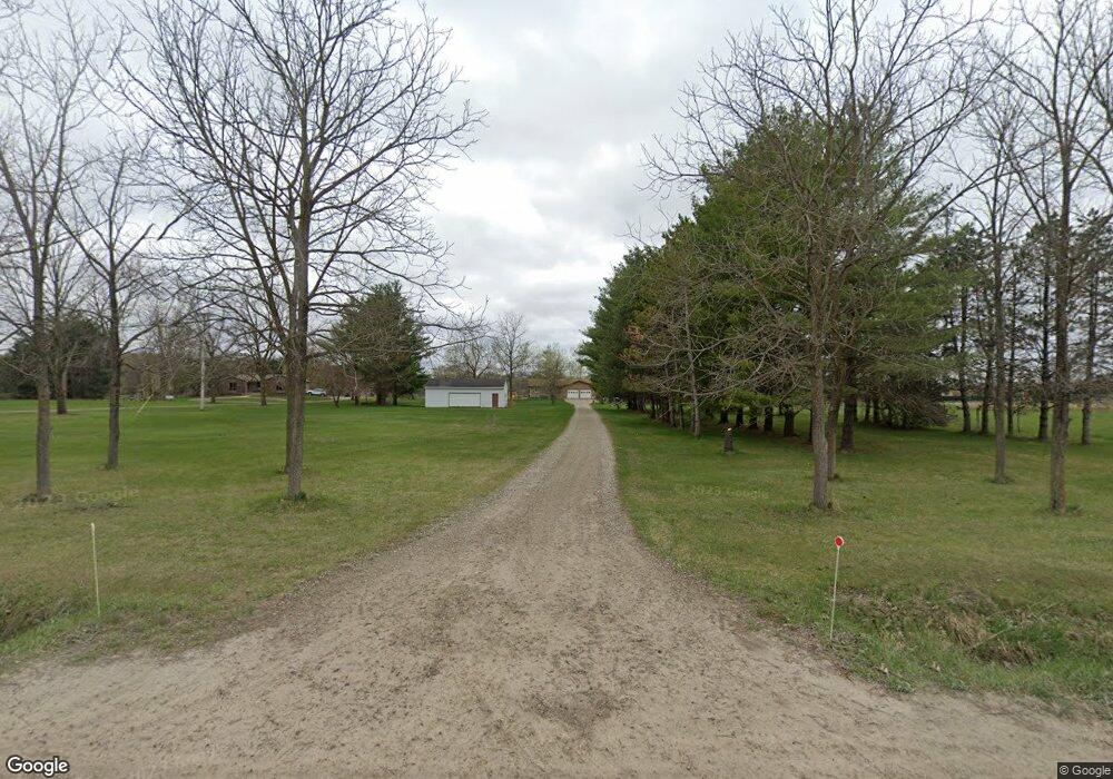 1543 N Fletcher Rd, Chelsea, MI 48118 - photo 1