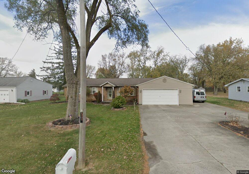 2810 W Breese Rd, Lima, OH 45806 - photo 1