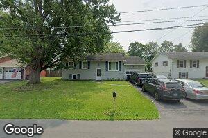 415 Fay Ln, Minoa, NY 13116