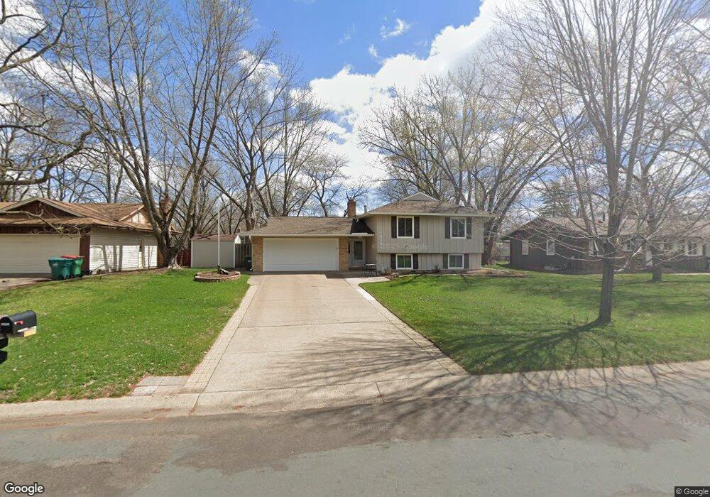 10398 Thrush St NW, Coon Rapids, MN 55433 - photo 1