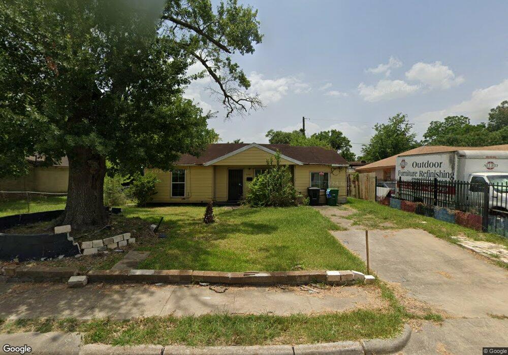 3938 Florinda St, Houston, TX 77021 - photo 1