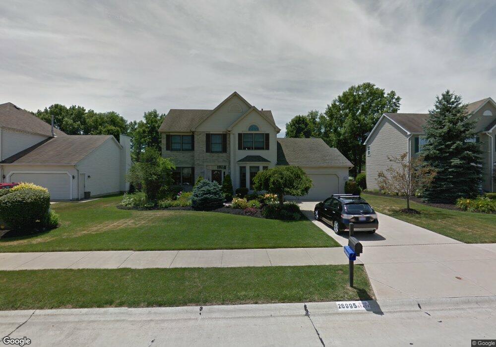 26995 Arbor Ln, Olmsted Falls, OH 44138 - photo 1