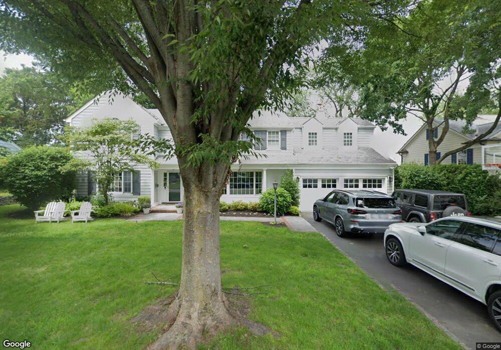 57 Vanderlyn Dr, Manhasset, NY 11030 - photo 1
