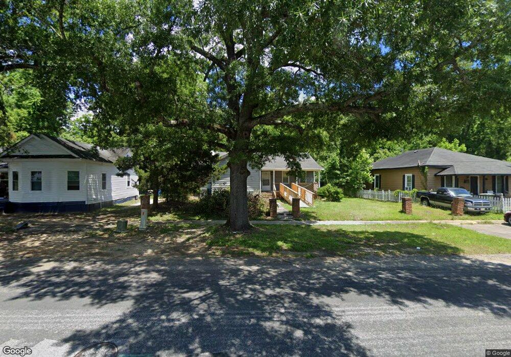 914 Campbell St, Camden, SC 29020 - photo 1