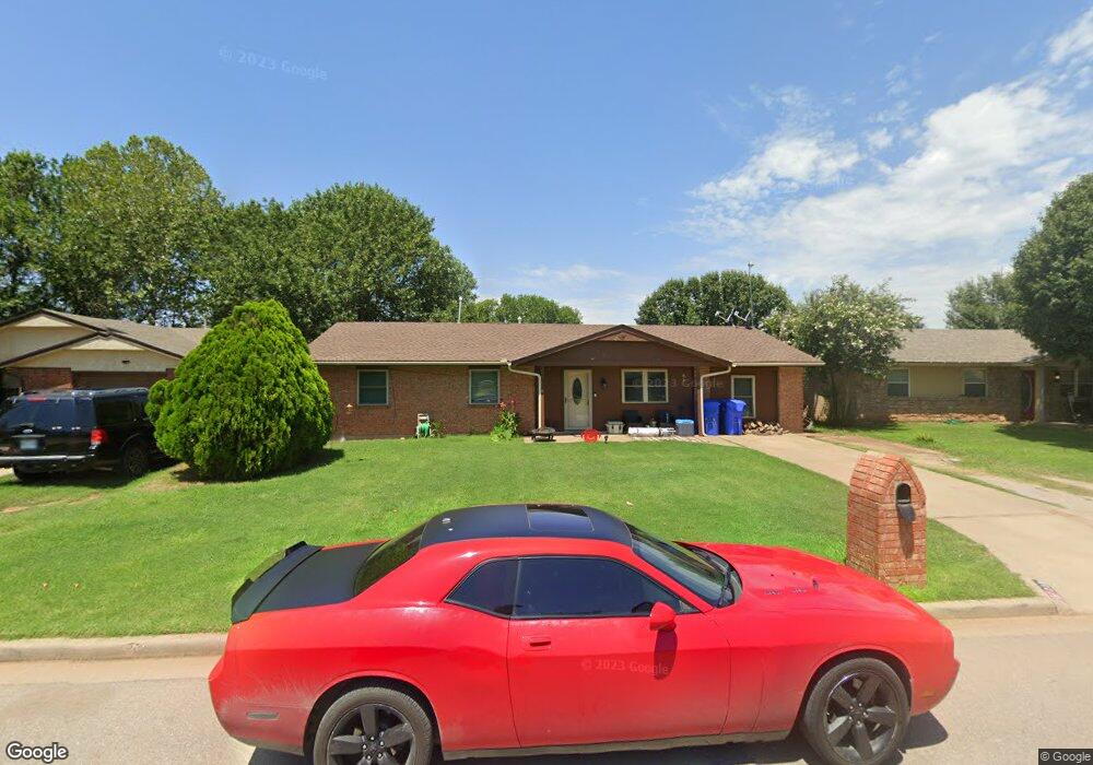 310 Deer Dr, Cache, OK 73527 - photo 1